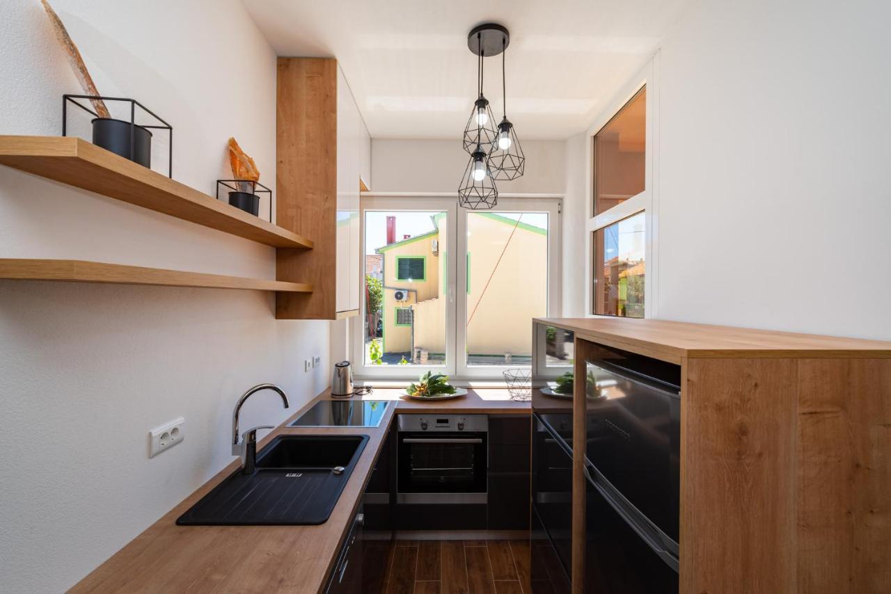 זאדאר Apartments Junior מראה חיצוני תמונה