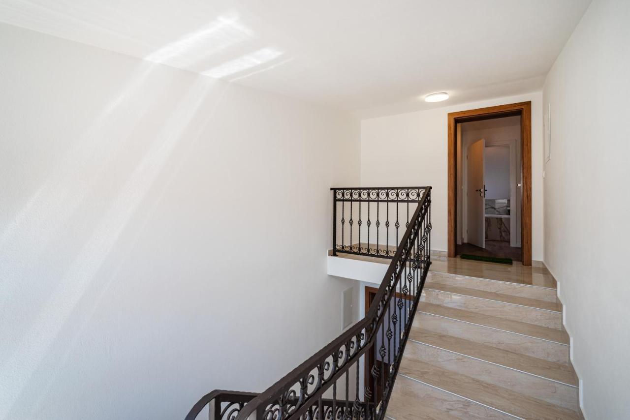 זאדאר Apartments Junior מראה חיצוני תמונה